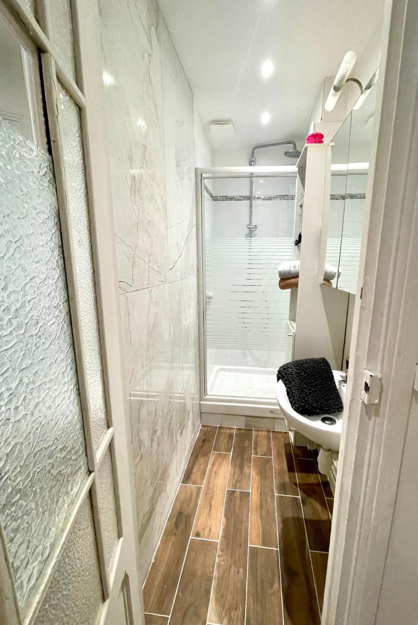 Paris Champs Elysees Direct!Metro 13/Asnieres/Seine Екстериор снимка